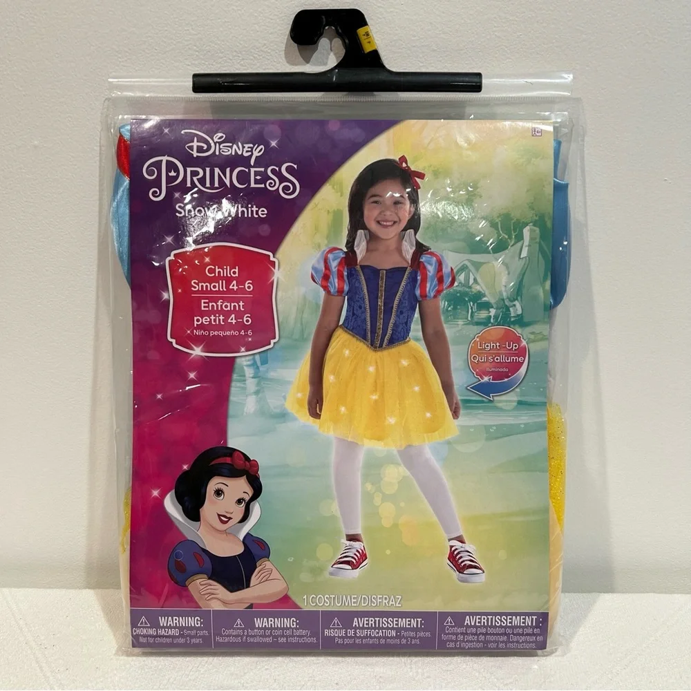 Classic Disney Princess Snow White Dress Up, Light Up Costume - Size 4-6 - Picture 1 of 6